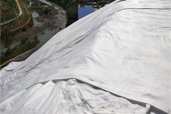 無紡?fù)凉げ嫉膬?yōu)點(diǎn)有哪些？了解一下！  第1張