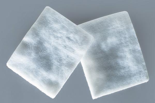 公路施工攻略：長絲土工布鋪設(shè)技巧揭秘！  第1張