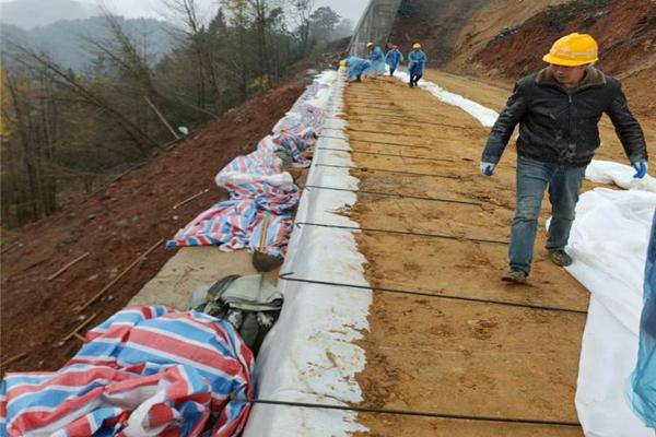 加筋土工布在道路和水利工程中的應用 第2張