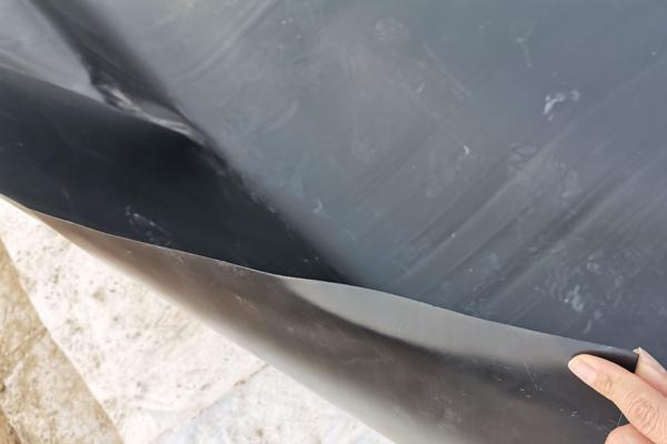 土工膜和塑料布的區(qū)別在哪  第1張