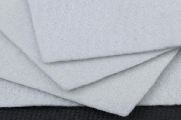 高強(qiáng)加筋土工布的施工方法解析  第1張