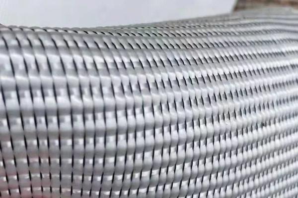 高強加筋土工布的使用壽命是多久呢？  第3張