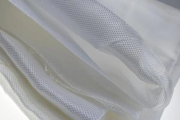 高強(qiáng)加筋土工布的強(qiáng)度指標(biāo)有哪些內(nèi)容  第3張