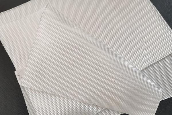 高強加筋土工布結(jié)實嗎  第2張