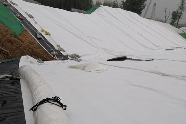 魚塘防水布接頭怎么做  第2張