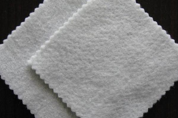 短絲土工布應(yīng)該怎么去污呢  第2張